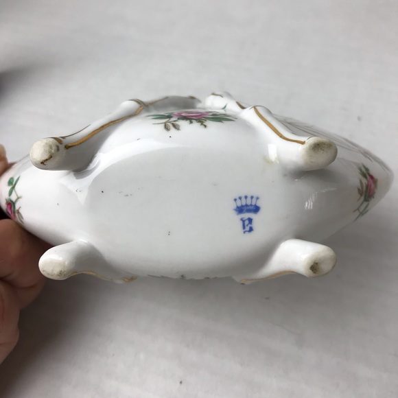 VINTAGE - Bohemian Trinket Dish with Bamboo Handles & Design Legs - Picture 7 of 12